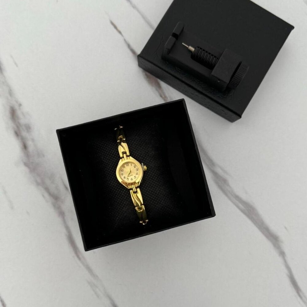 Sku0476 Retro Gold Women Minimalist Watch Bracelet Stainless steel + gift bag